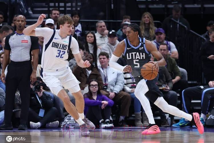 马尔卡宁33+7弗拉格26+10 爵士险胜独行侠