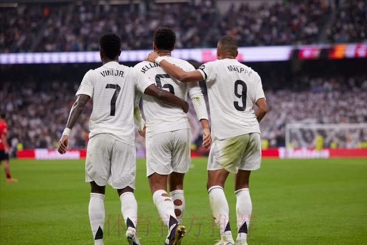 离谱!自媒体晒文:皇马转账巴黎 姆总7月22日亮相 离谱!自媒体晒文:皇马转账巴黎 姆总7月22日亮相